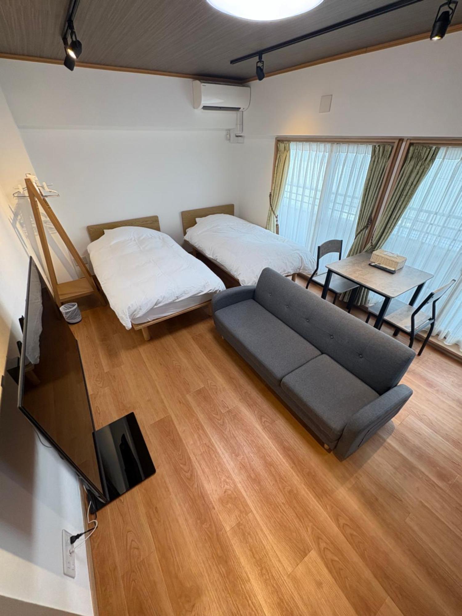 Niys 37 Type Apartment Tokyo